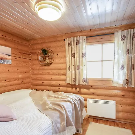 Yllaeksen Tunturihonkamaja 5 By Interhome